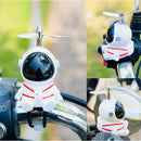 Enfeite Guidão Astronauta Bike Moto com Hélice e Led(COR ALEATORIO)